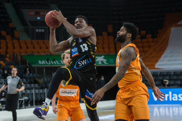 王刚不过是 王刚不过是