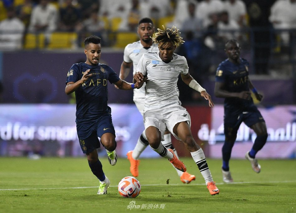 与索博斯洛 与索博斯洛