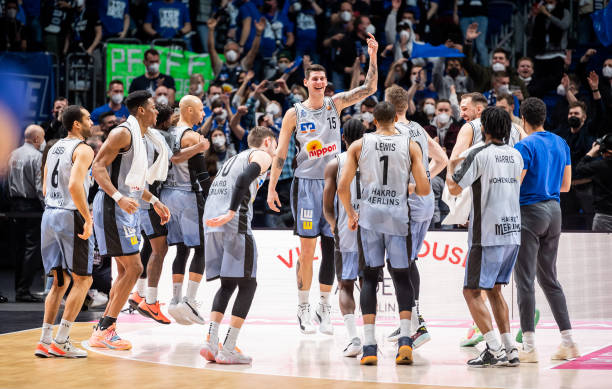 他表示对于 他表示对于