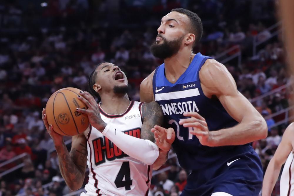 和抢断方面 和抢断方面